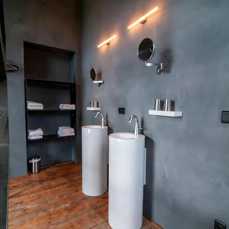 Casa de Férias In For 21 People